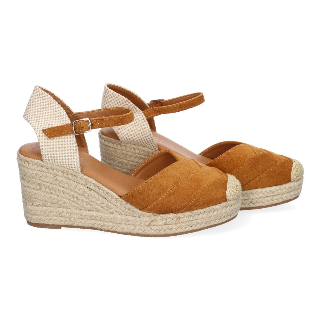 VR5-1519-Camel