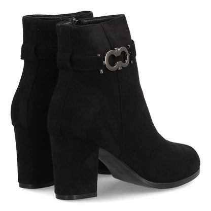02556-Negro