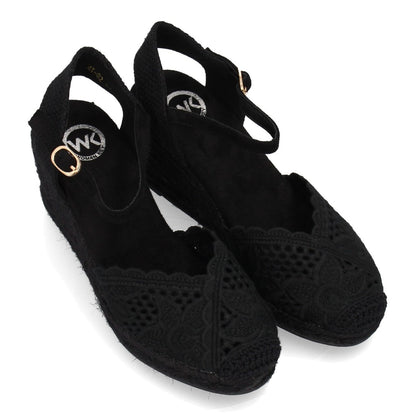 MT-82-Negro