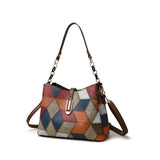 Bolso retro de gran capacidad.